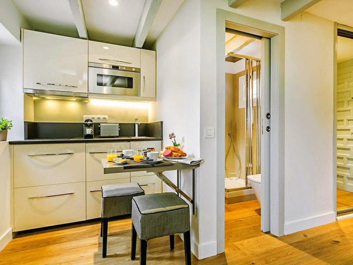 Cuisine dans une niche à l'intérieur