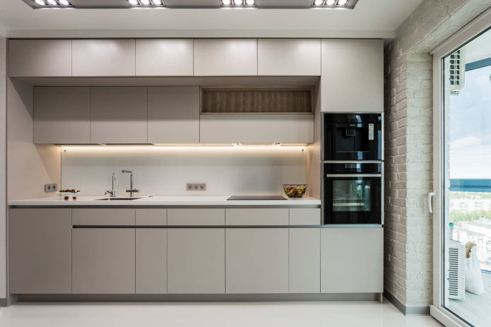 Cuisine sous le plafond