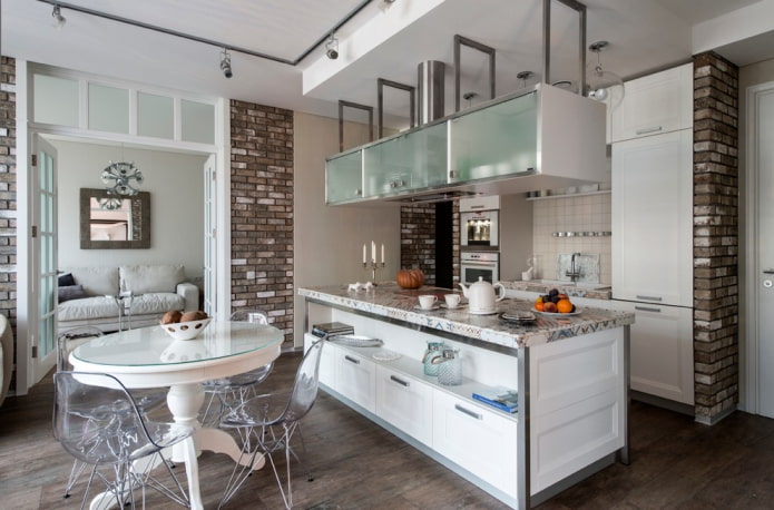 Îlot central avec rangements dans la cuisine