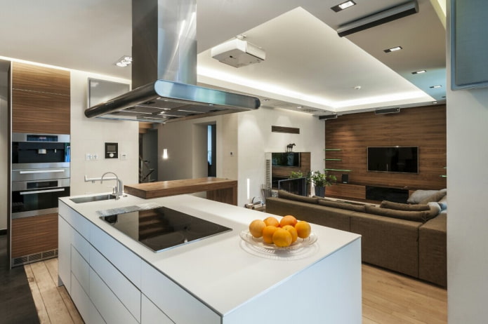 îlot central à l'intérieur de la cuisine-salon