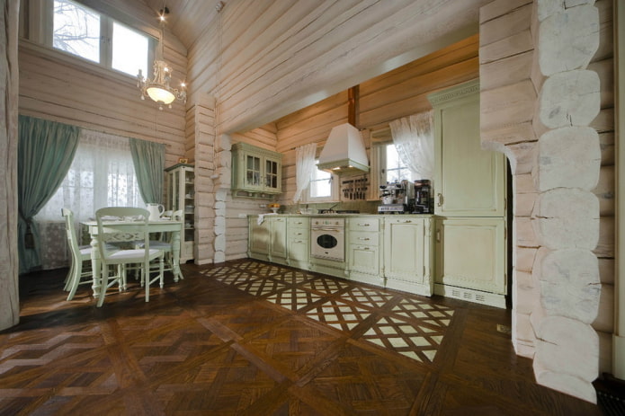 Cuisine de style campagnard à l'intérieur de la maison