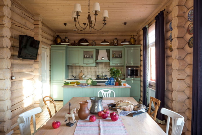 Cuisine provençale dans une maison privée