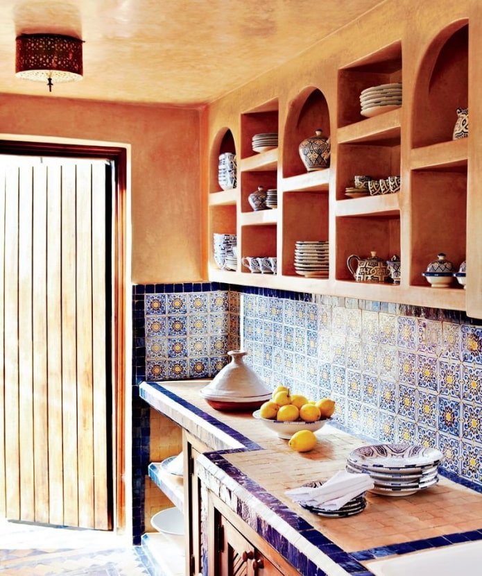 niches encastrées dans la cuisine