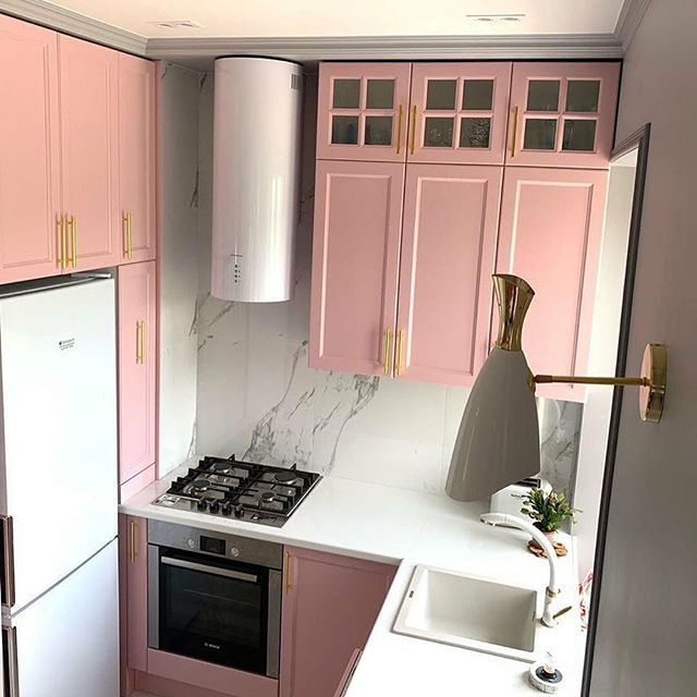 ensemble de cuisine rose