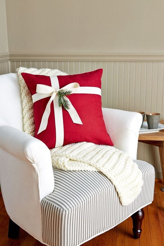 Coussin festif pour un fauteuil