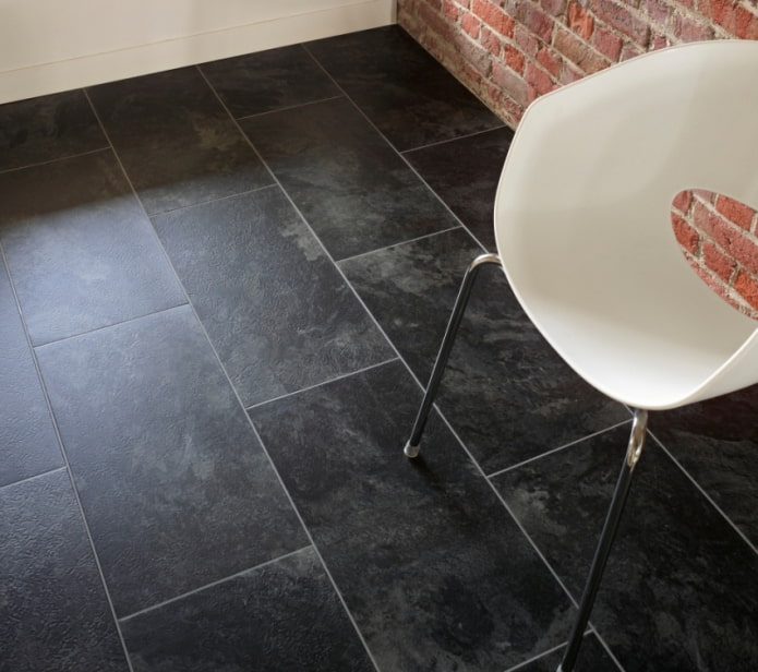 carrelage vinyle quartz foncé