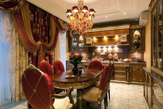 lambrequins pour la cuisine de style baroque