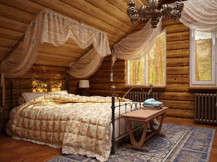 lambrequins dans la chambre à coucher de style campagnard