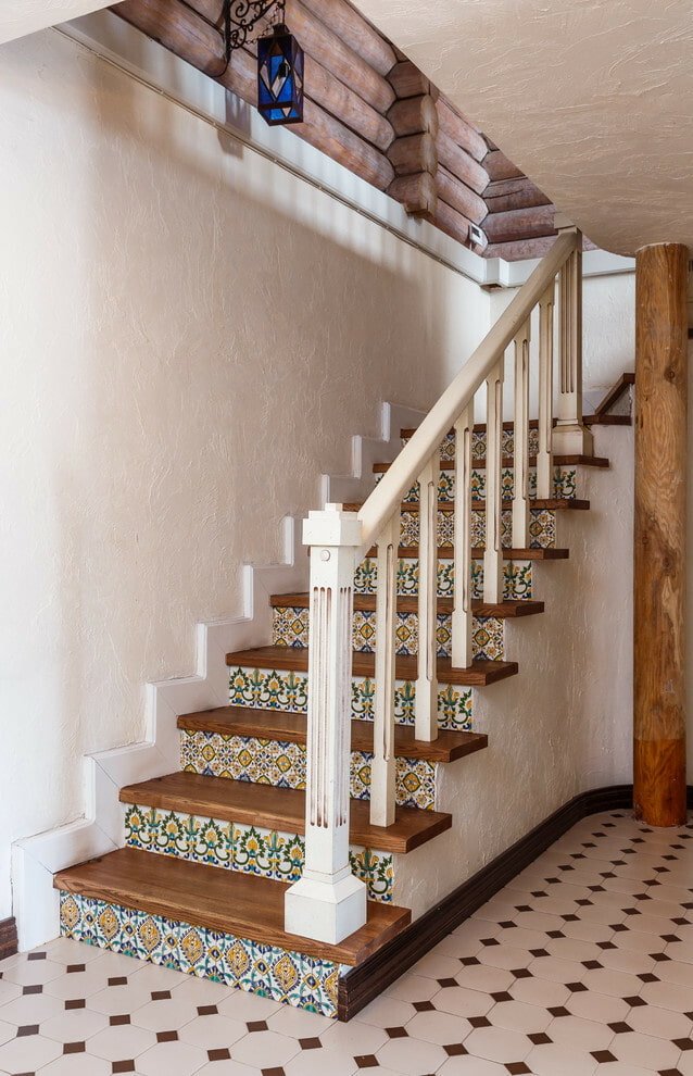 décoration de l'escalier à l'intérieur d'une maison privée