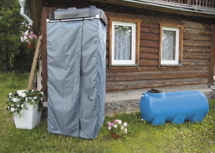 douche d'été mobile avec rideau