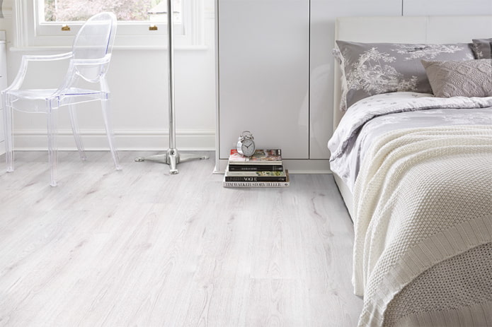 Linoléum blanc avec imitation stratifié à l'intérieur