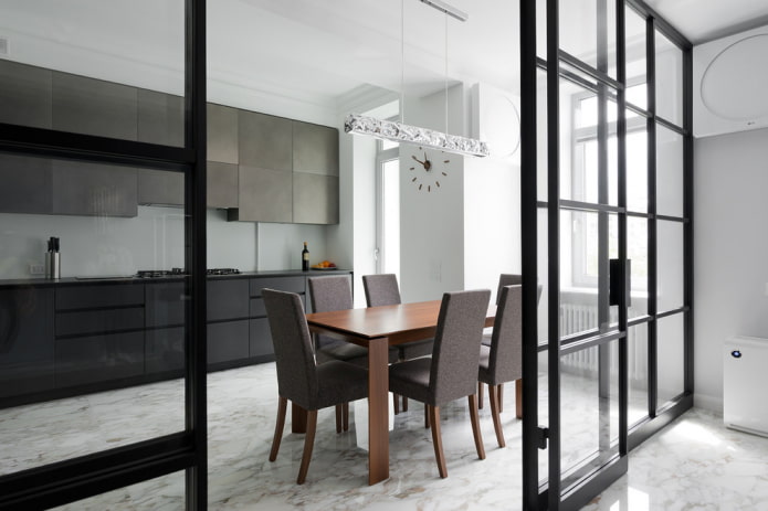 linoléum sous la pierre à l'intérieur de la cuisine