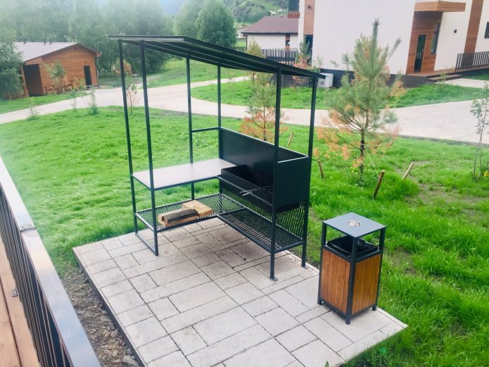 Petit barbecue à la datcha