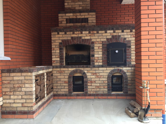 Barbecue en briques