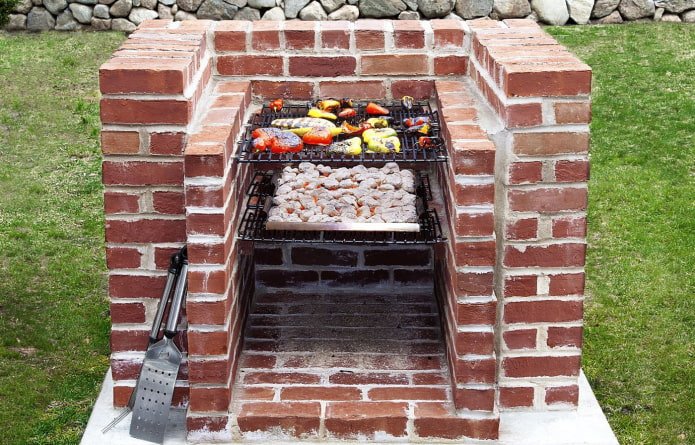 Barbecue en briques