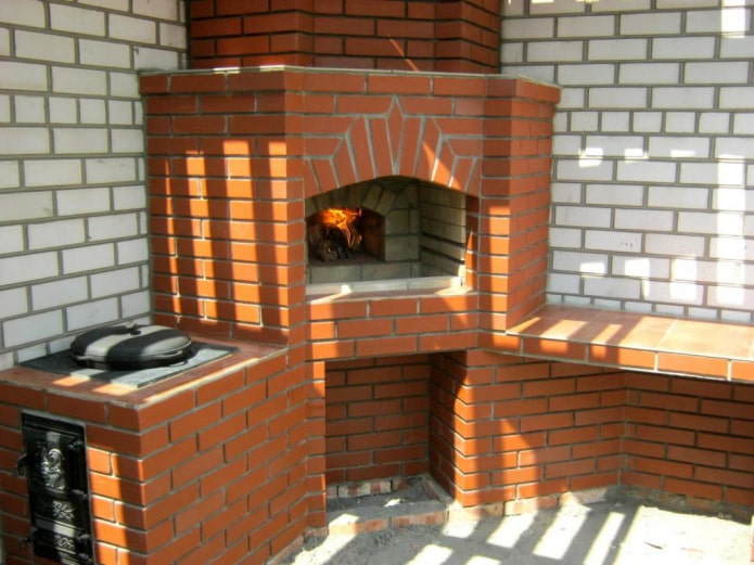 Barbecue avec un chaudron