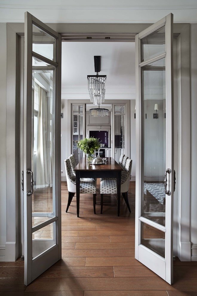 Portes intérieures en verre transparent