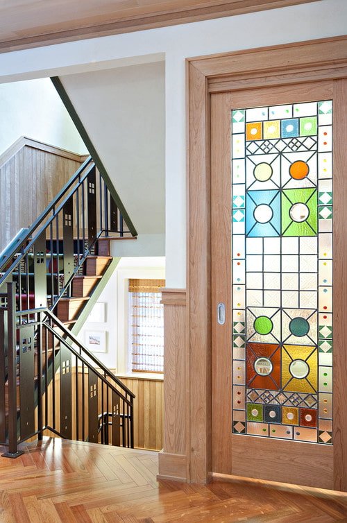 Portes avec inserts en verre à motifs
