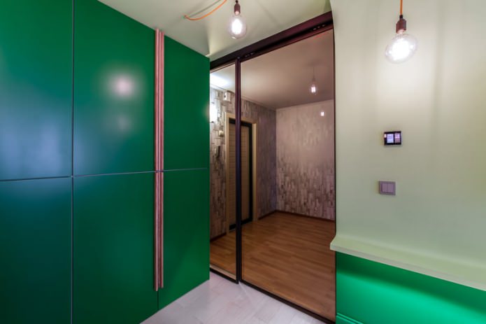 Porte intérieure vitrée à l'intérieur