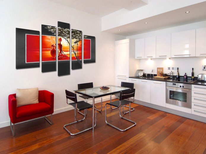 peinture modulaire moderne dans l'intérieur de la cuisine