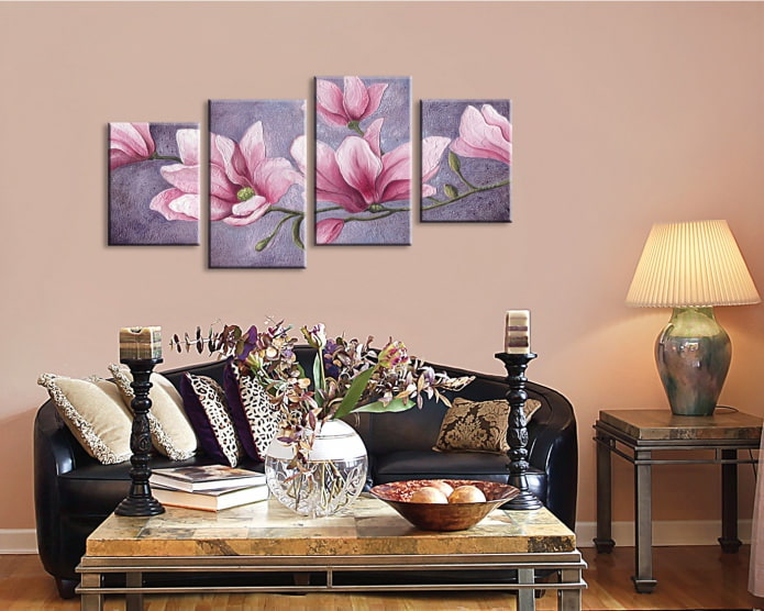 peinture modulaire moderne dans un salon