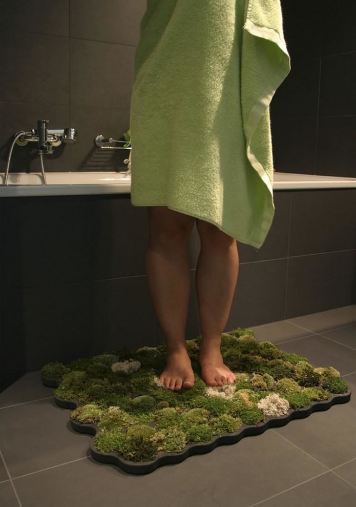 tapis insolite pour la salle de bain