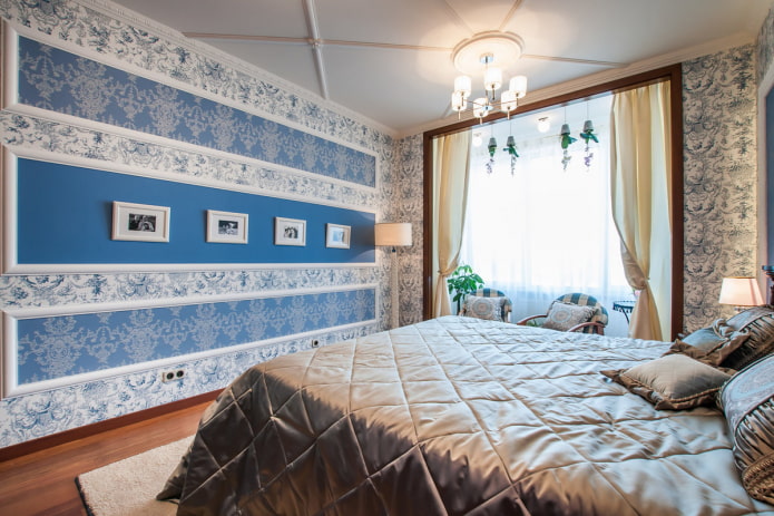 moulures murales dans la chambre