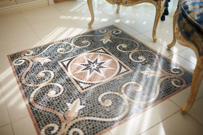 Motifs et ornements en mosaïque