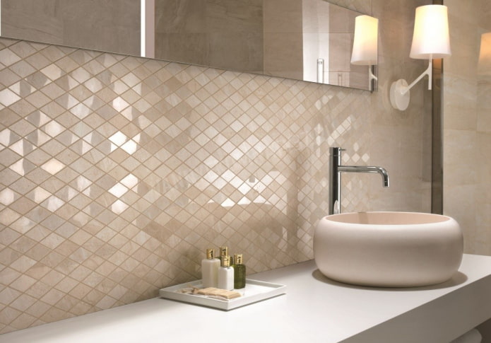 mosaïque losange dans la salle de bain