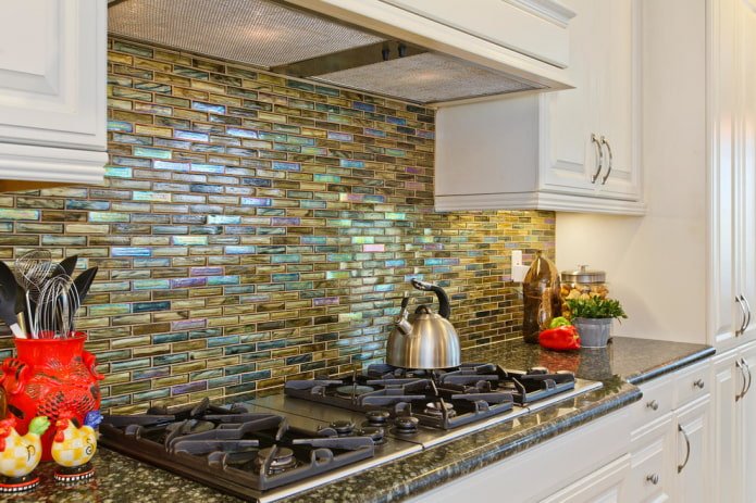 carrelage mosaïque de smalt dans la cuisine