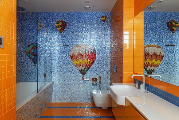 mosaïque à motifs dans la salle de bain