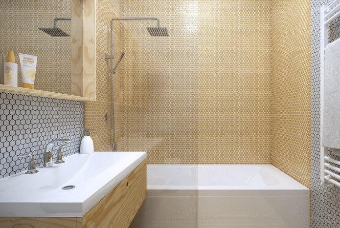 mosaïque en nid d'abeille dans la salle de bain
