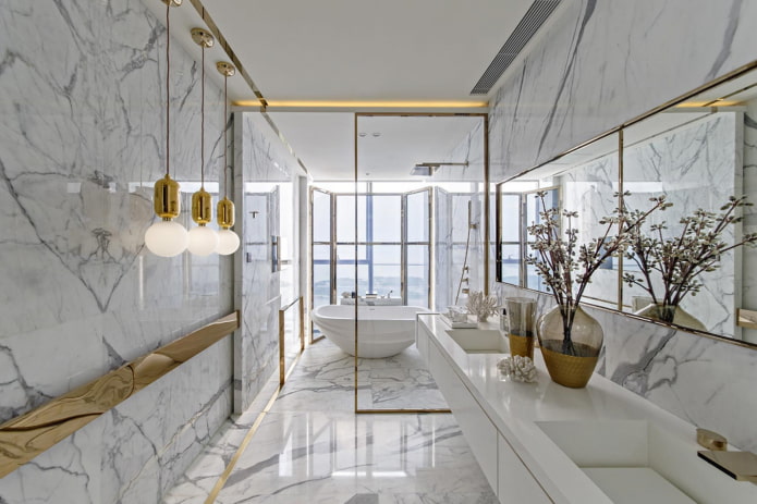 Finition salle de bain marbre et or