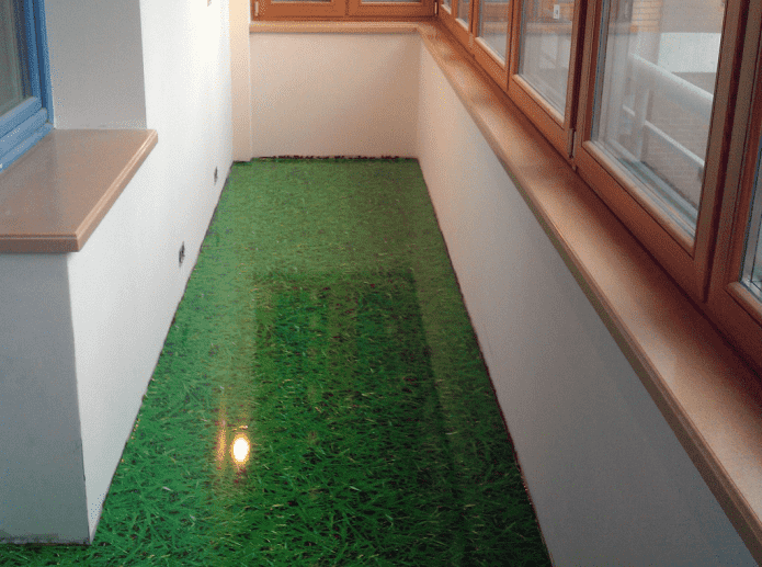 sol autonivelant sur la loggia