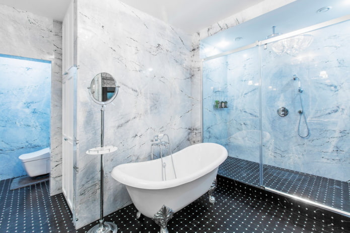 Carrelage noir à l'intérieur