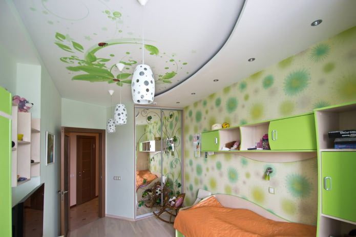 Structure de plafond tendu blanc et vert