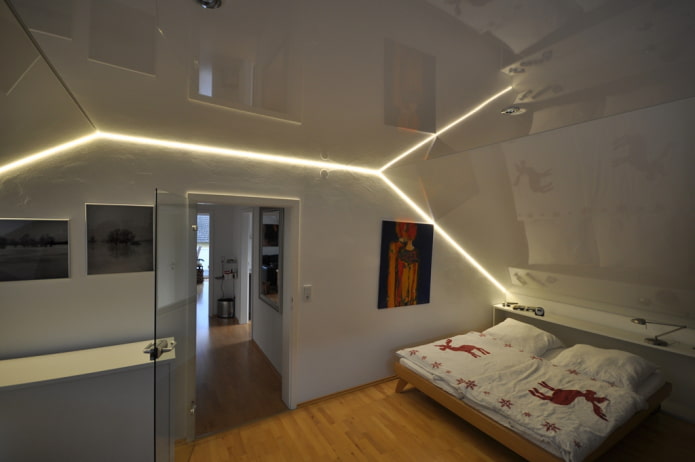 plafond tendu dans le grenier