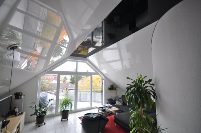 plafond tendu dans le grenier