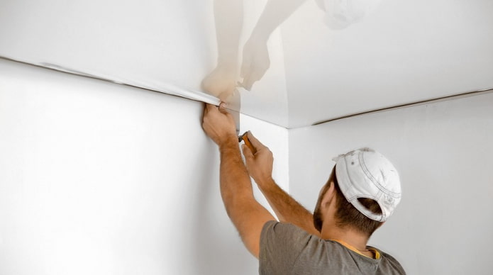 installation d'un plafond tendu