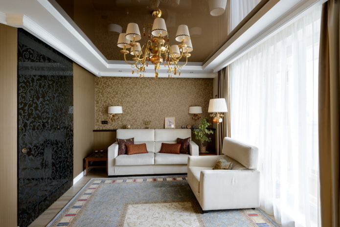 rideaux sur tout le mur