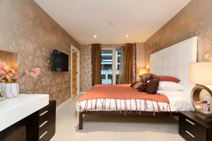 Plafond tendu à un seul niveau dans la chambre