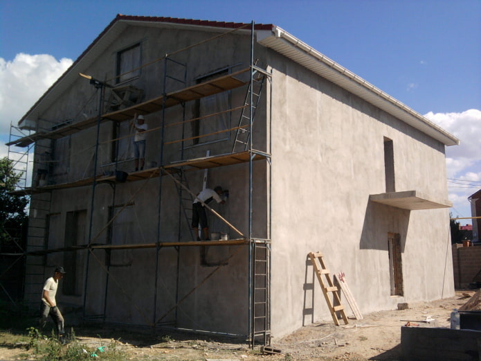 enduit de béton pour façade