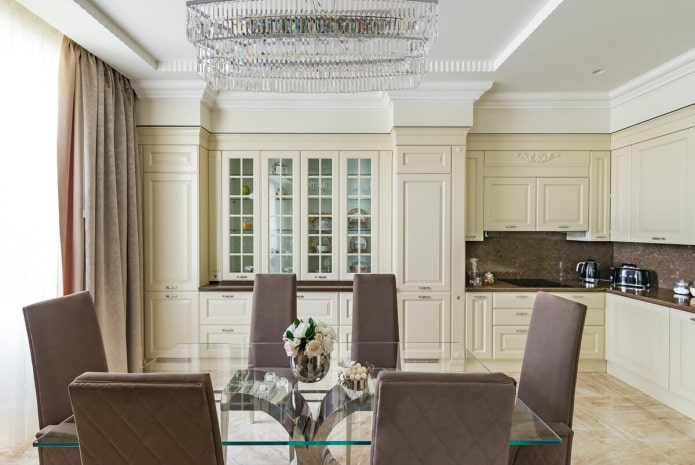 Intérieur de cuisine de style néoclassique