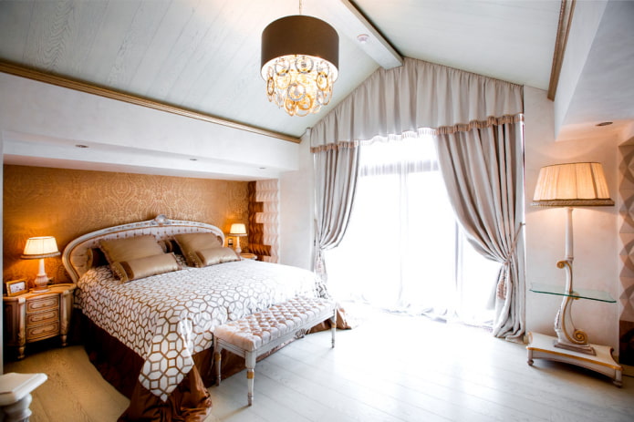 Éclairage intérieur de style néoclassique
