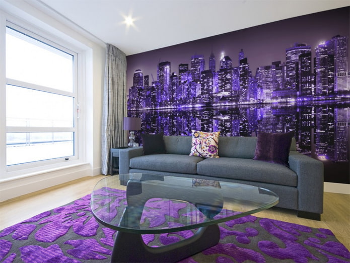 Papier peint violet avec une image de ville à l'intérieur