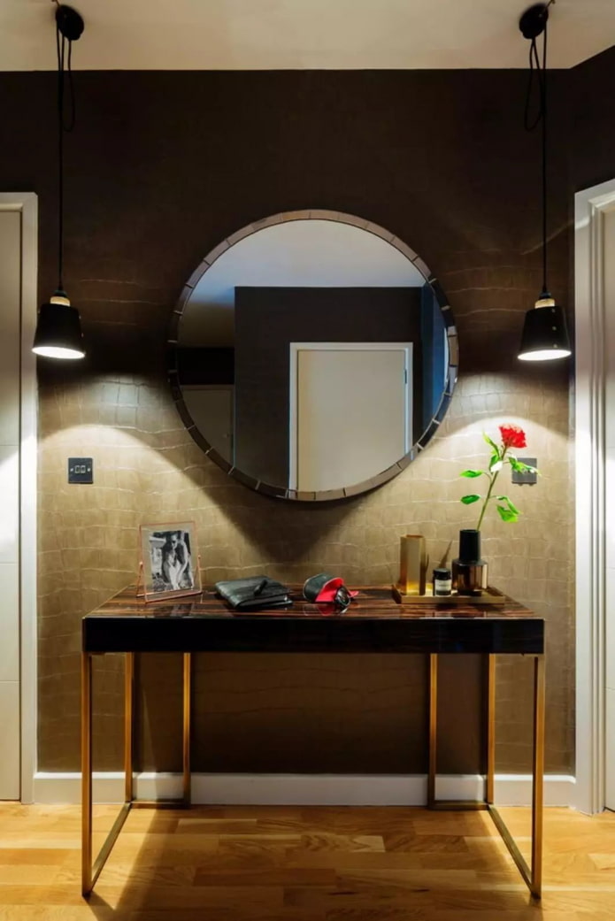 Papier peint en cuir marron à l'intérieur 