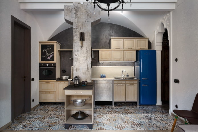 Murs gris imitant le plâtre dans la cuisine