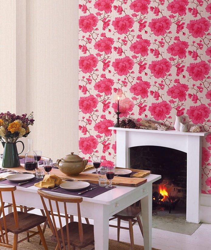 Papier peint à grandes fleurs pour l'intérieur 