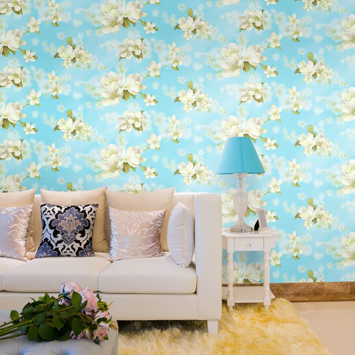Fond d'écran avec un pommier en fleurs à l'intérieur