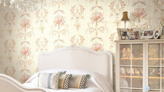 combinaison de monogramme avec des fleurs